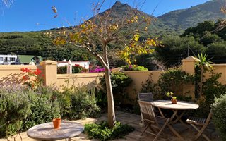 4 Bedroom House in Hout Bay and surrounds