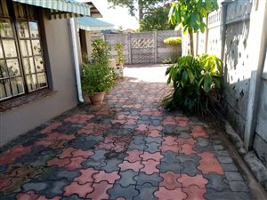 5 Bed House in Esikhawini
