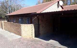 3 Bedroom Townhouse in Safari Gardens