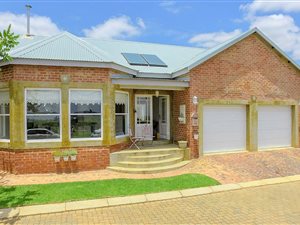 3 Bedroom House in Heritage Hill