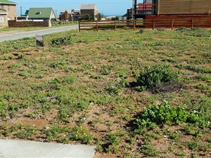 415 m² Land available in Strandfontein