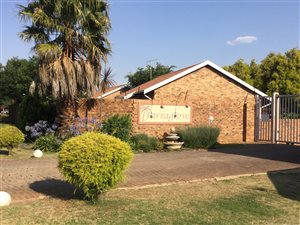 3 Bedroom Simplex in Benoni South
