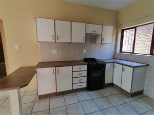 2 Bed Apartment in Arboretum