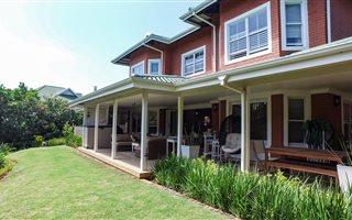4 Bedroom House in Mt Edgecombe Estate 1 & 2