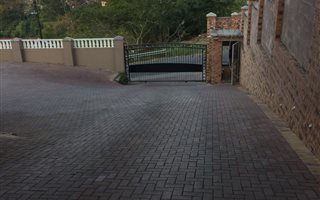3 Bedroom Apartment in Clare Hills