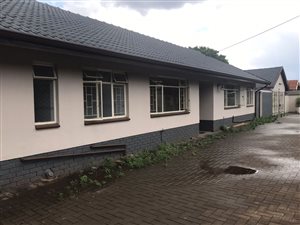 220 m² Office Space in Lynnwood