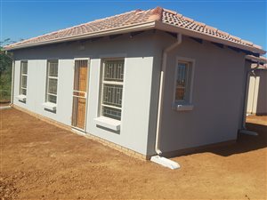 3 Bed House in Lotus Gardens
