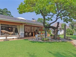 3 Bed House in Bryanston