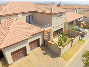 3 Bed House in Faerie Glen