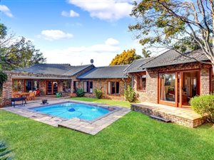 4 Bed House in Fourways Gardens