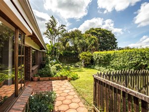 3 Bed Townhouse in Waterfall