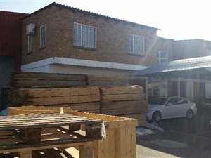 1200 m² Industrial space in Spartan