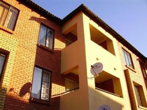2 Bed Townhouse in Eco Park