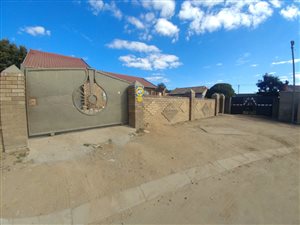 3 Bed House in Ebony Park