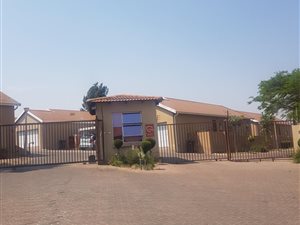 3 Bed Cluster in Halfway Gardens