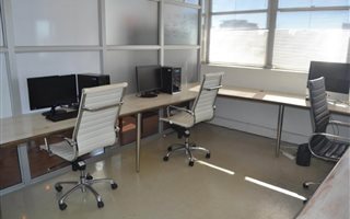 164 m² Office Space in Gardens