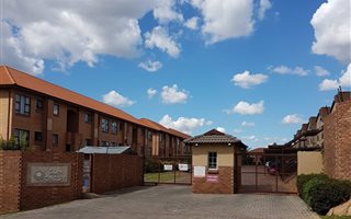 2 Bedroom Apartment in Sonneglans