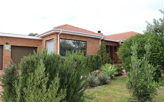 3 Bedroom House in Pringle Bay