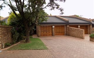 2 Bedroom Cluster in Sunward Park
