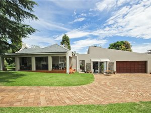 3 Bed House in Thornhill Estate