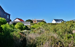 781 m² Land available in Bettys Bay