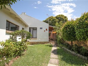 2 Bed House in Charlo