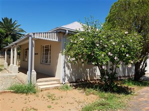 2 Bed House in Albertynshof