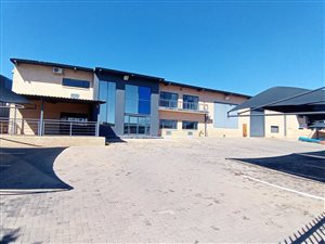 1635 m² Industrial space in Hoogland