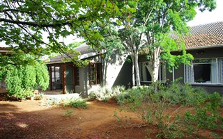 4 Bedroom House in Clubview