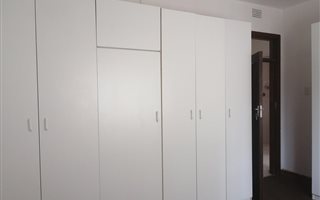 1 Bedroom Apartment in Selection Park