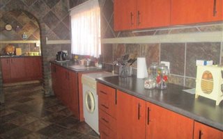 3 Bedroom House in Daggafontein