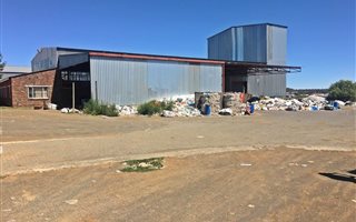320 m² Industrial space in Hamilton