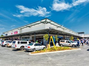 56 m² Retail Space in Cosmo City