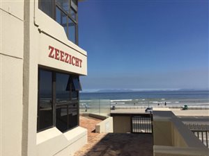 3 Bed Flat in Beachroad