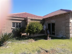 3 Bed Townhouse in Bergsig