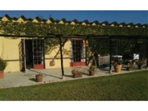 2 Bed House in President Park