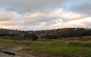 667 m² Land available in Lovemore Park