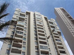 2 Bed Apartment in North Beach