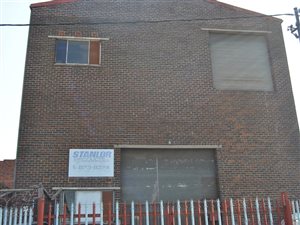 600 m² Industrial space in Gerdview