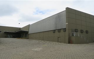 2014 m² Commercial space in Paulshof