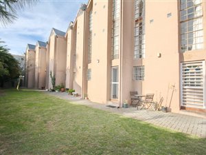 1 Bed Apartment in Waves Edge