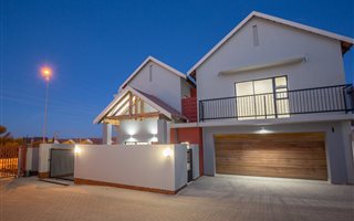 4 Bedroom Townhouse in Wild Olive Estate