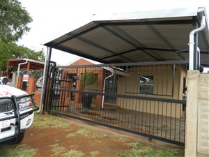 2 Bed House in Aloevale