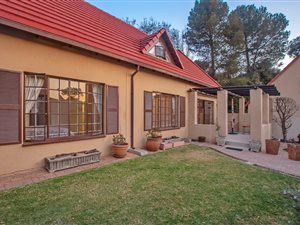 3 Bed Townhouse in Edenburg