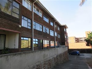 1 Bed Apartment in Scottburgh Central