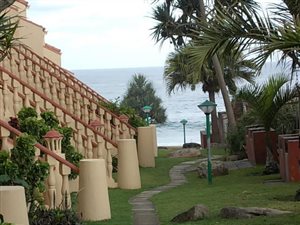 3 Bed Apartment in Uvongo