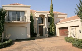 5 Bedroom House in Midstream Estate