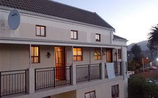 1 Bedroom Apartment in Plumstead