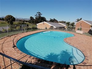 2 Bed Townhouse in Bellair