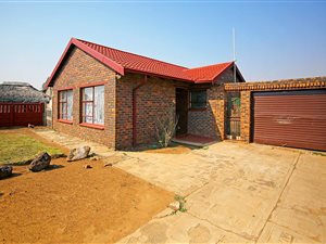 3 Bedroom House in Sebokeng Zone 17